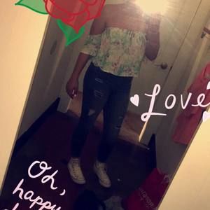 Meet your Posher, Taylor